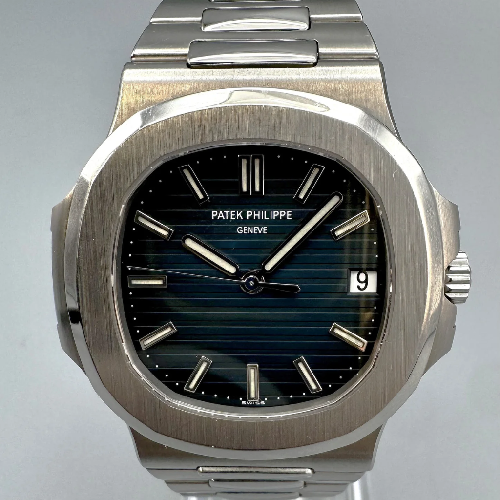 Nautilus 5711/1A-010 (7A+)