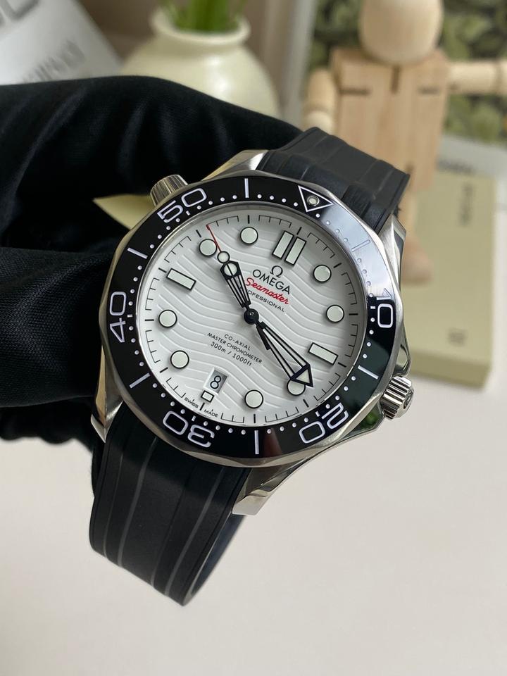 Omega Seamaster (5A+)