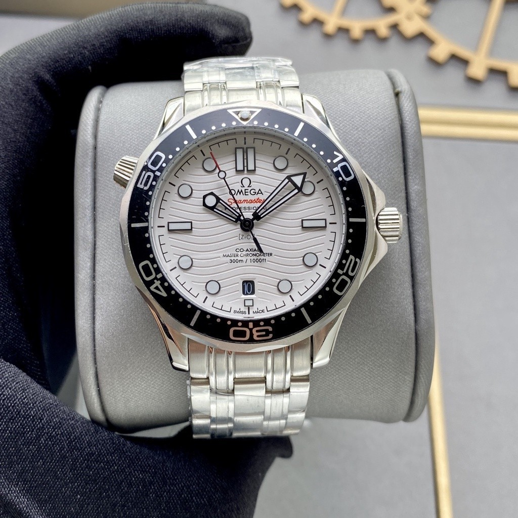 Omega Speedmaster (5A+)
