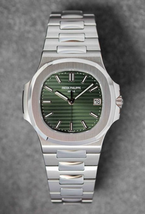 PATEK NAUTILUS (SUPERCLON) (SUIZO)