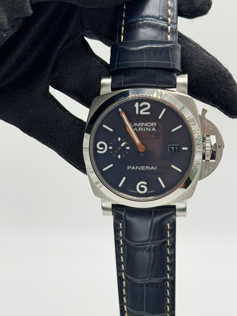 Panerai Luminor Marina agujas azules